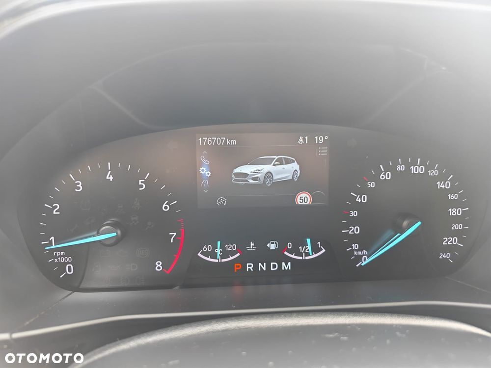 Ford Focus 1.0 EcoBoost ST-Line ASS PowerShift - 30