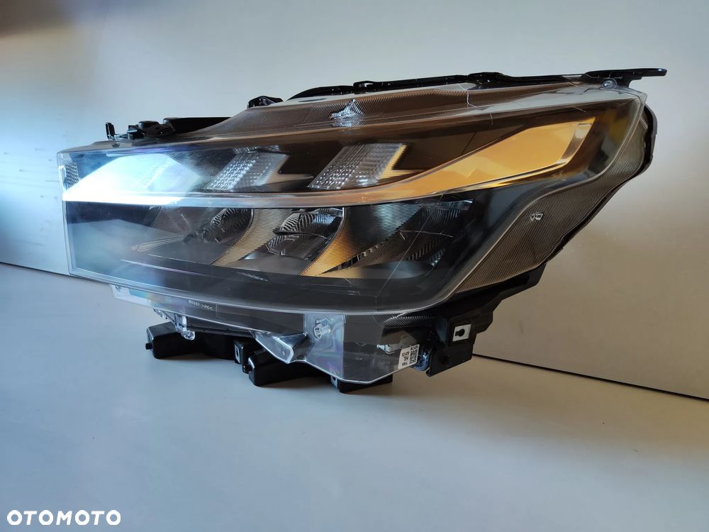 Reflektor Lewy przedni STANLEY W6429 LAMPA Suzuki SX4 s-cross - 2