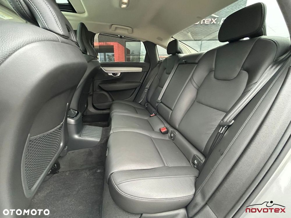 Volvo S90 T8 AWD Plug-In Hybrid Ultimate Bright - 26
