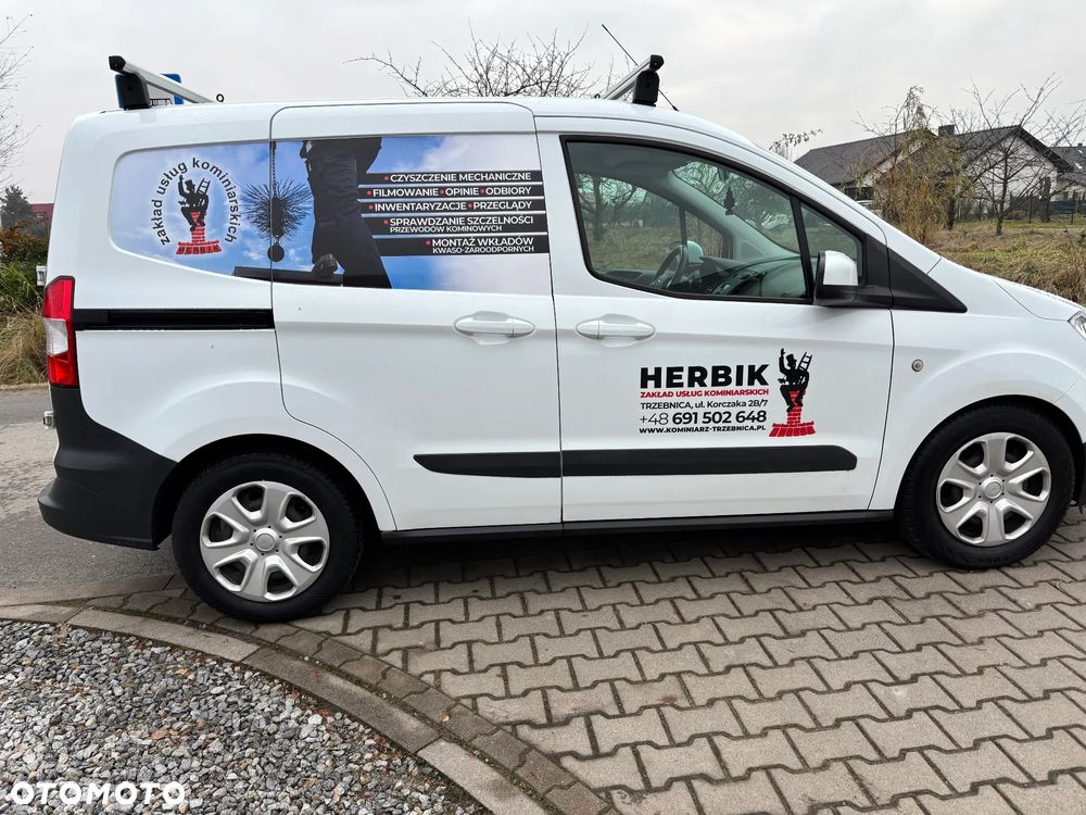 Ford Transit Courier Basis - 5