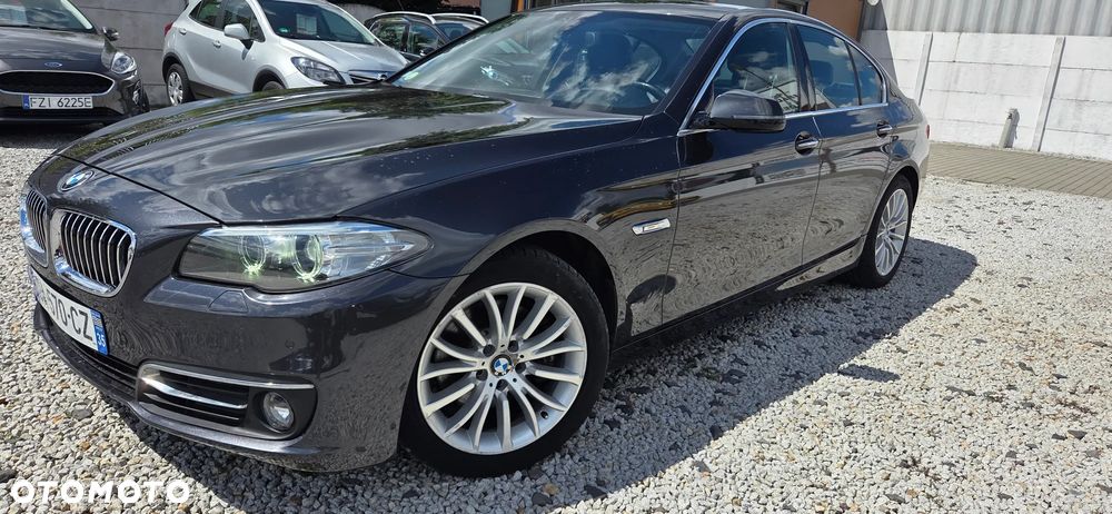 BMW Seria 5 520d xDrive Luxury Line - 2
