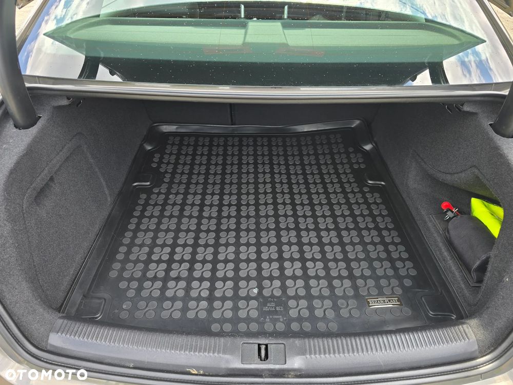 Audi A4 Limousine 2.0 TDI 112g - 19
