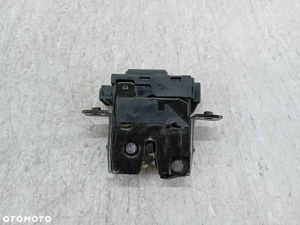 ZAMEK KLAPY RENAULT LAGUNA III 8200747429A - 1