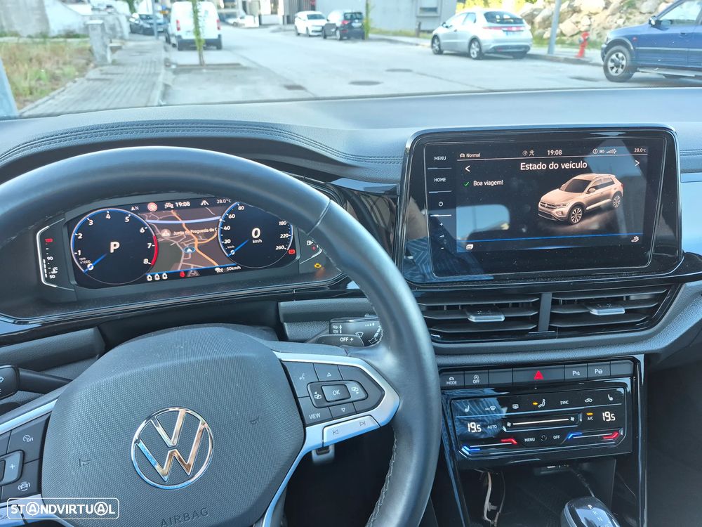 VW T-Roc 1.5 TSI R-Line DSG - 14