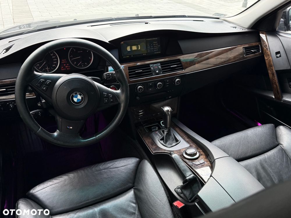 BMW Seria 5 - 16