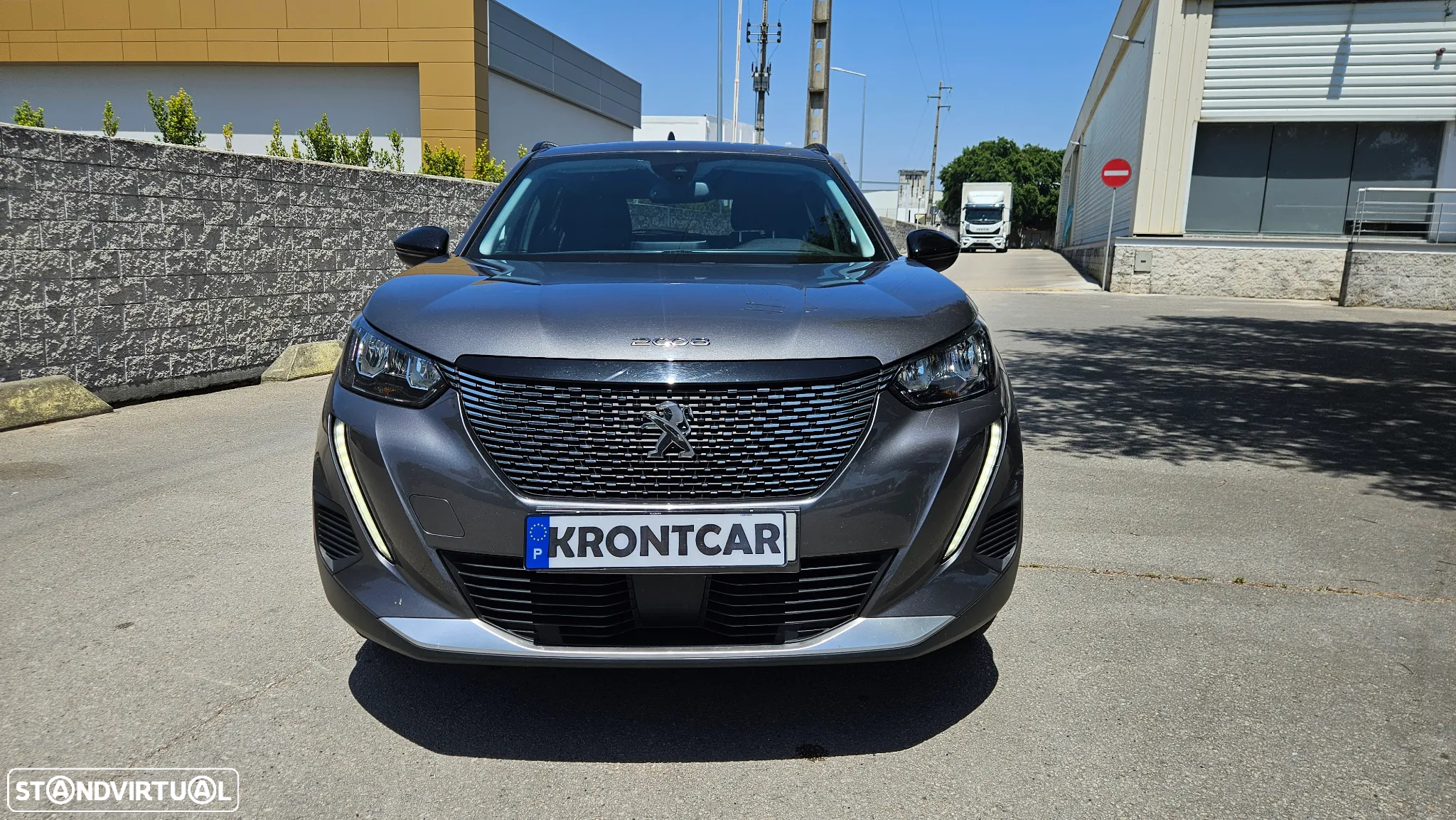 Peugeot 2008 1.2 PureTech Allure EAT8 - 3