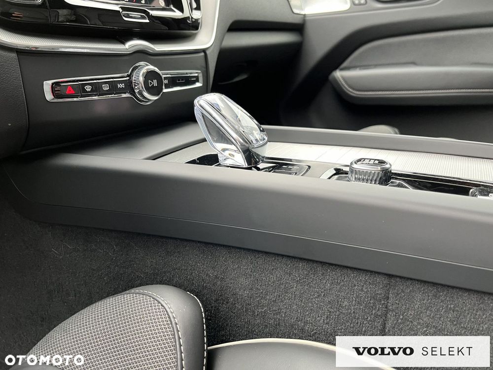 Volvo XC 60 - 16