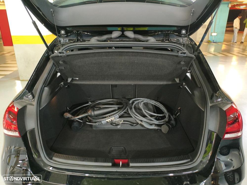 Mercedes-Benz A 250 e Style Plus - 10