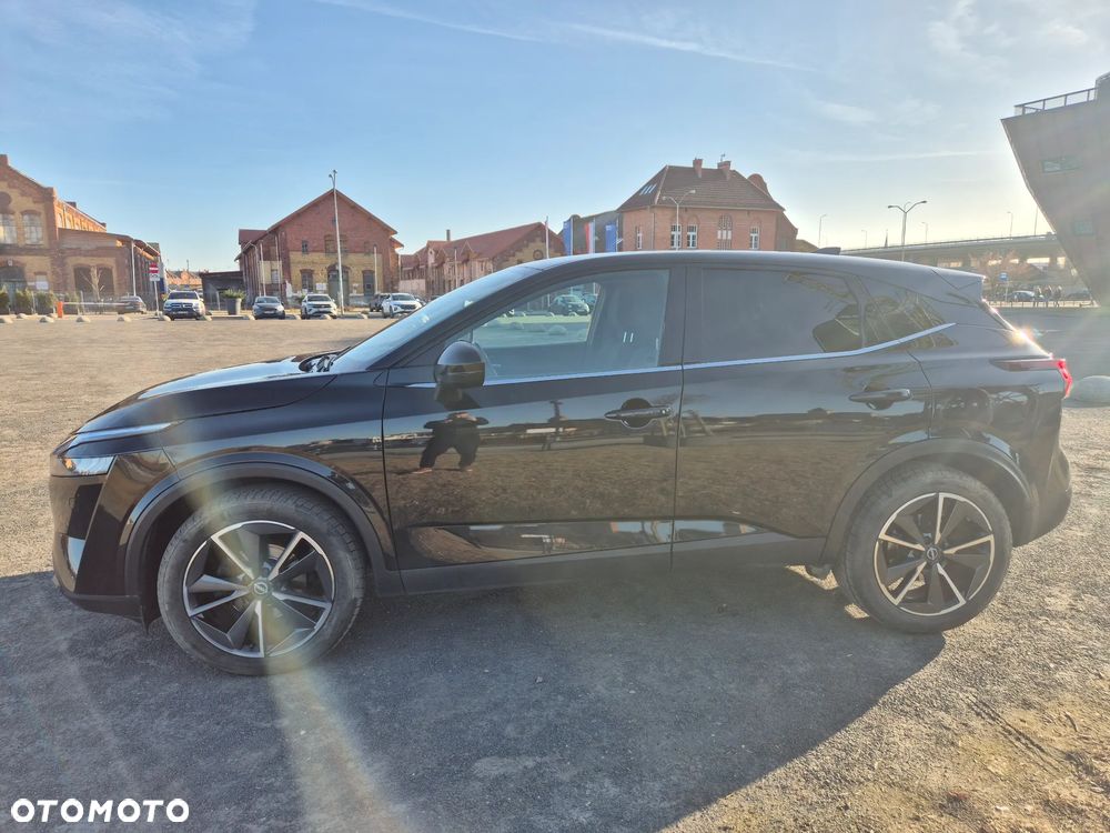 Nissan Qashqai 1.3 DIG-T N-Connecta - 6
