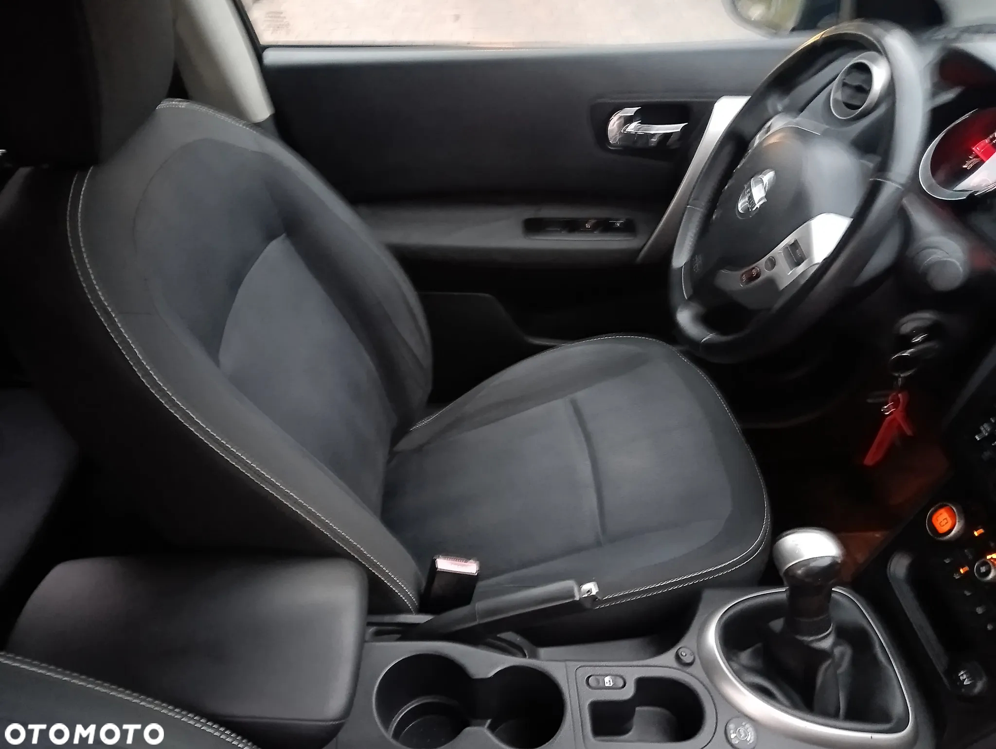 Nissan Qashqai 1.6 acenta - 17