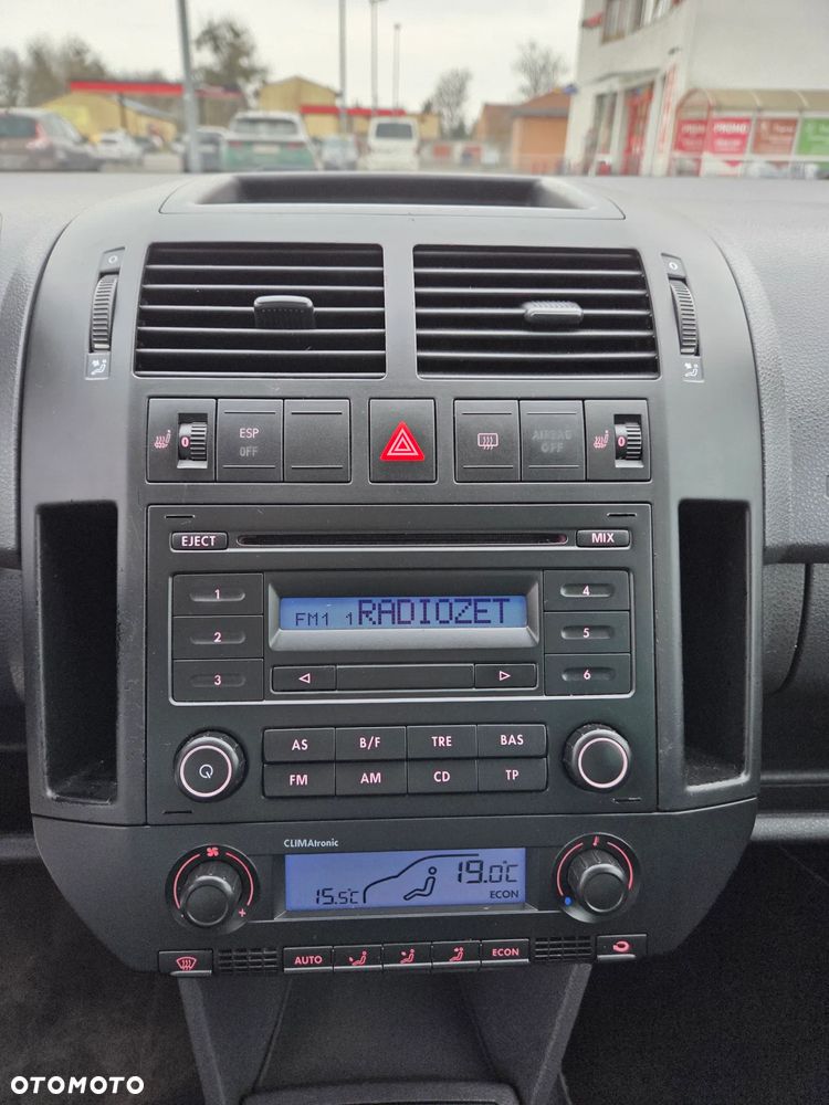 Volkswagen Polo - 16