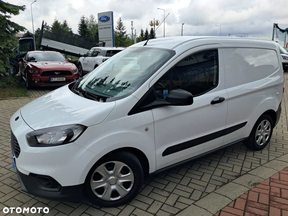 Ford Transit Courier - 6