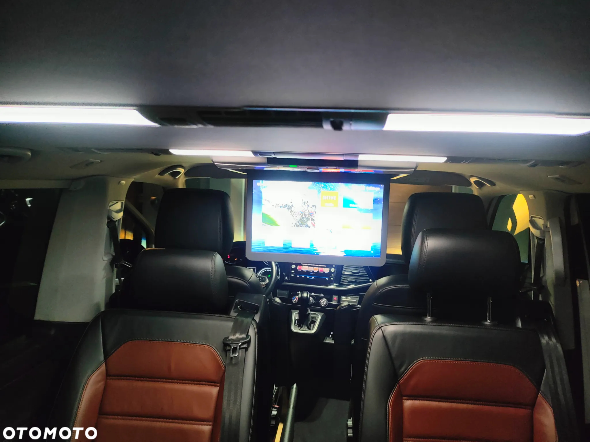 Volkswagen Multivan 6.1 2.0 TDI L1 Comfortline 4Motion DSG - 4