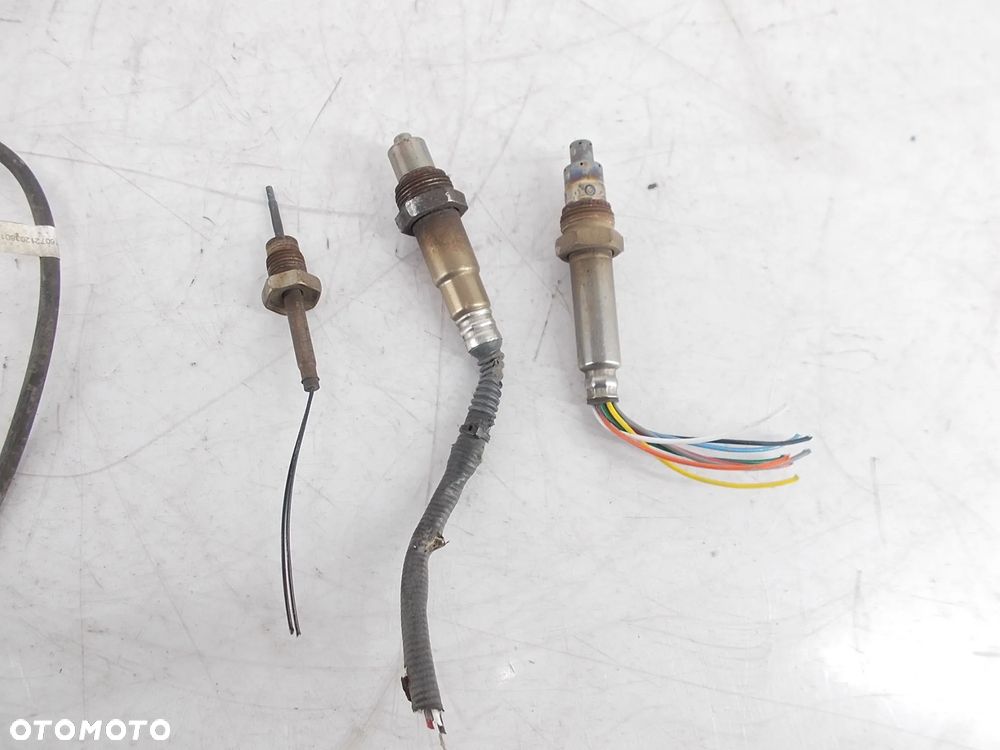 Wtryskiwacz ADBLUE VW T6 2.0 TDI 7E0131113C - 3