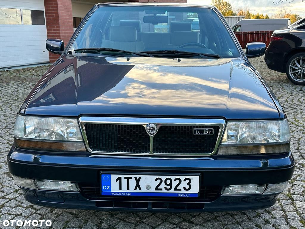Lancia Thema 2.0 i.e 16V LE - 17