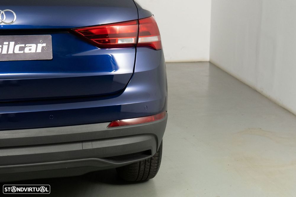 Audi Q3 45 TFSIe S tronic - 16