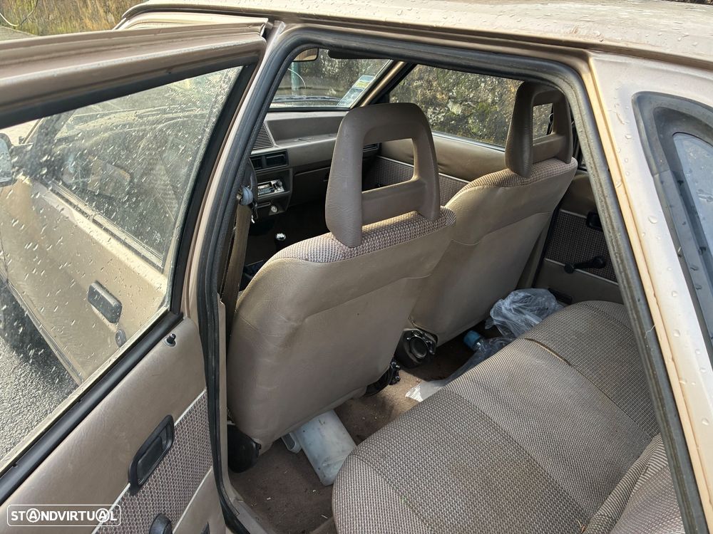 Ford Escort 1.1 Fashion - 8