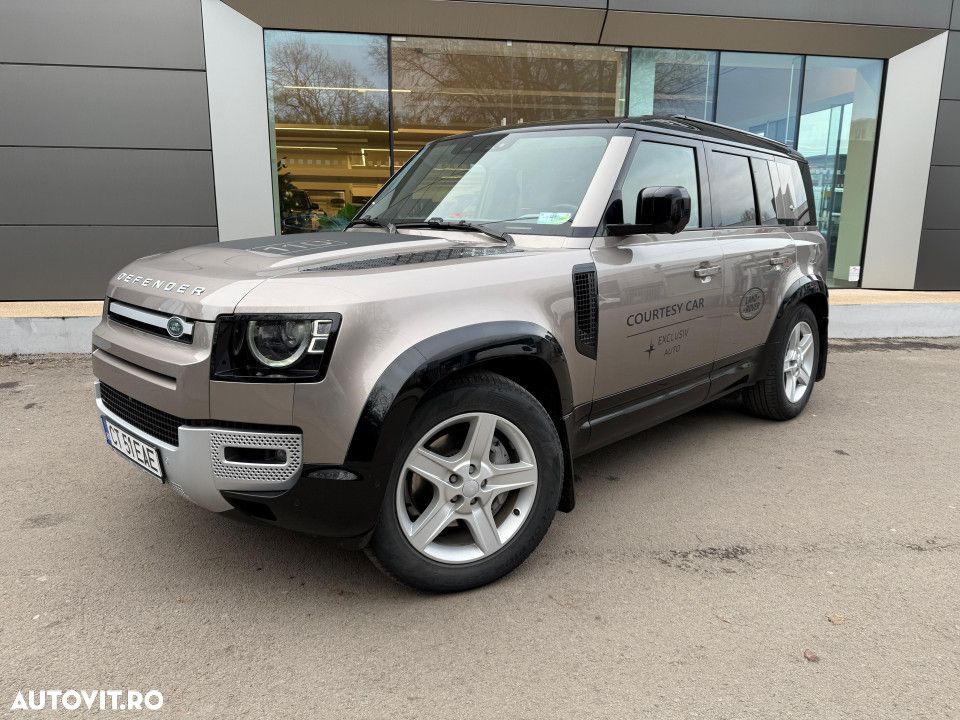 Land Rover Defender - 1