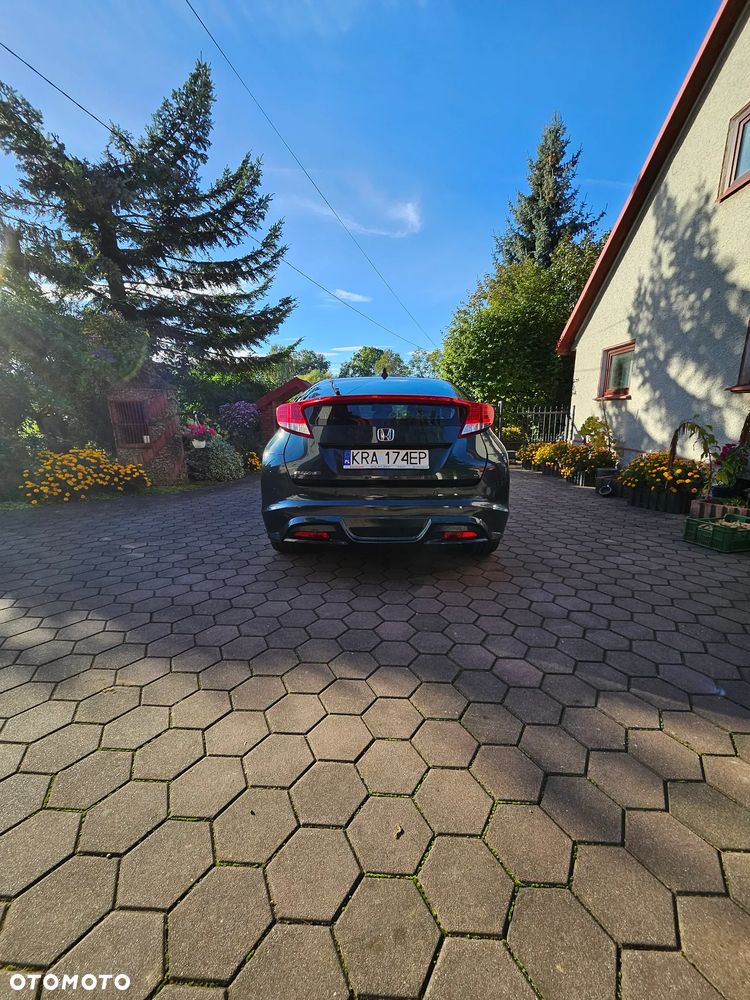 Honda Civic 1.8 Executive - 35