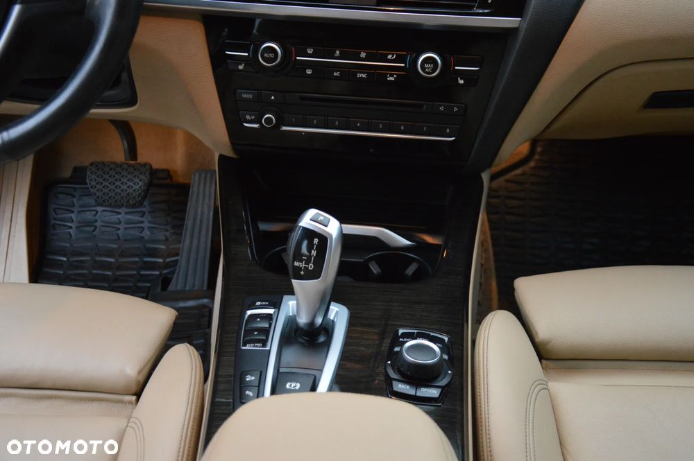 BMW X3 xDrive20i xLine - 23