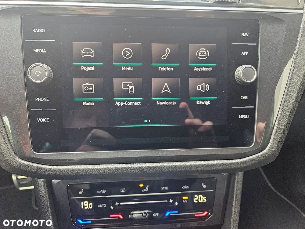 Volkswagen Tiguan 2.0 TDI SCR 4Mot R-Line DSG - 23
