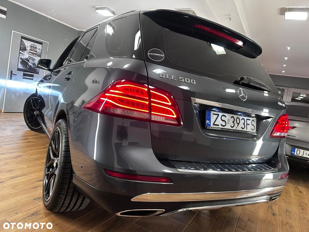 Mercedes-Benz GLE 500 4-Matic 9G-TRONIC - 28