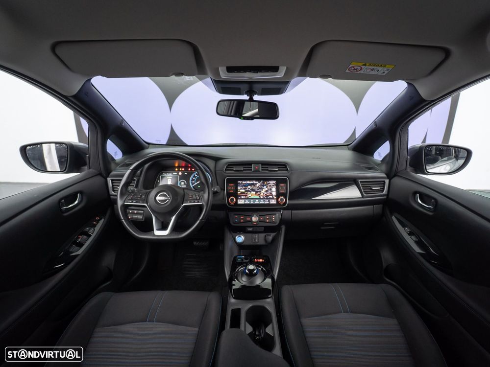 Nissan Leaf N-Connecta - 15
