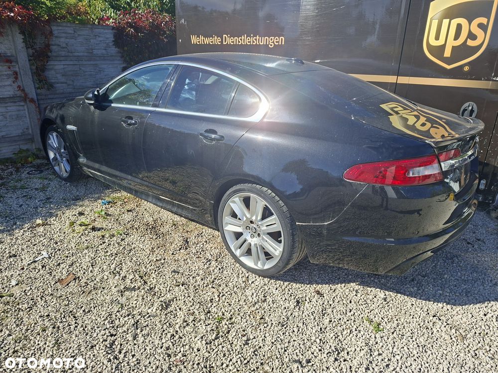 Jaguar XF XFR 5.0 V8 Kompressor - 1