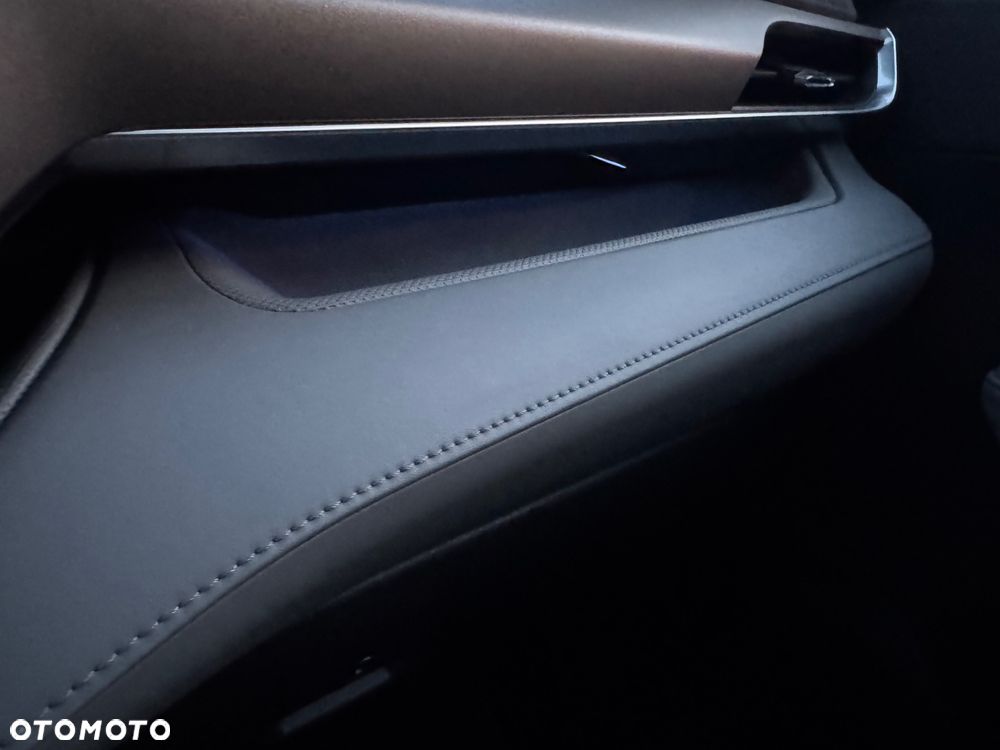 Toyota Highlander 2.5 Hybrid Executive - 33
