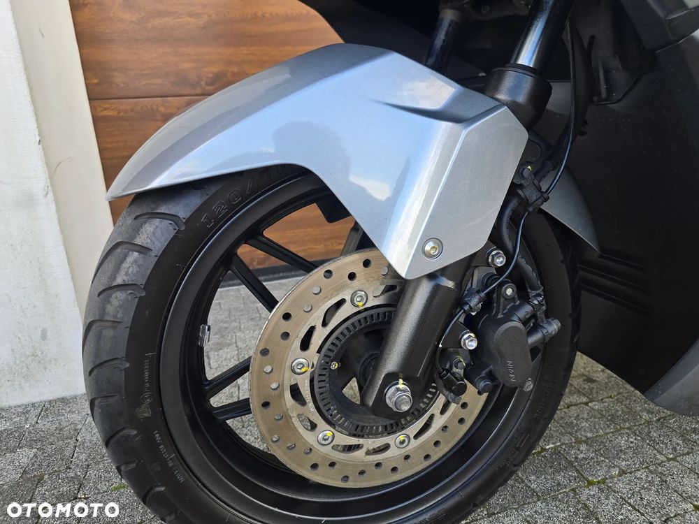Honda NSS - 28