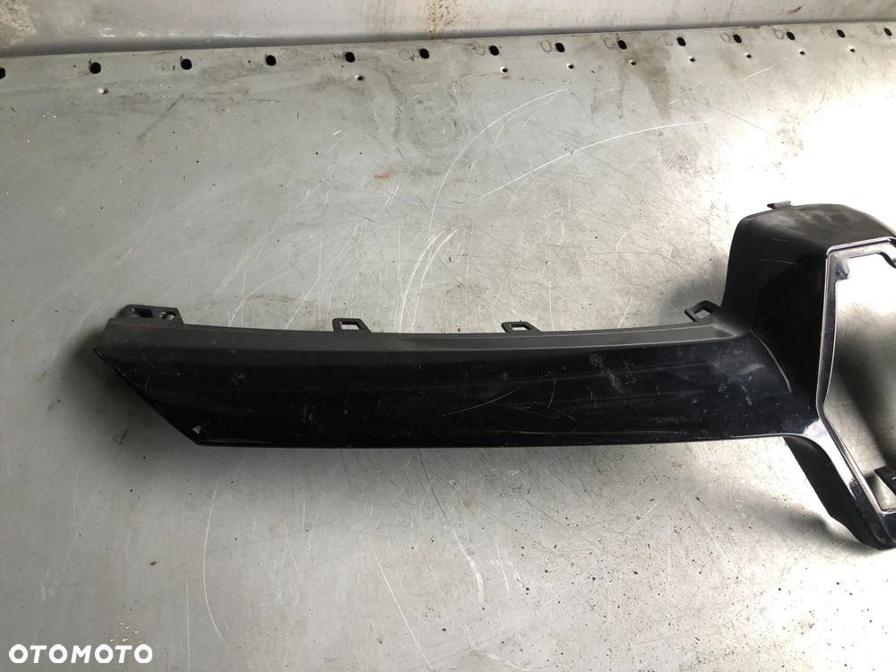 R121 . Grill Atrapa 620728794R Renault Megane III LIFT - Gwarancja Wysyłka - 2