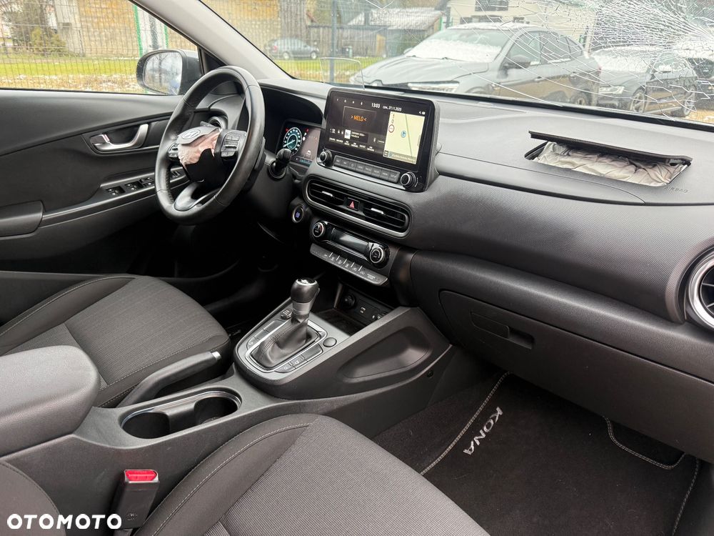 Hyundai Kona - 13