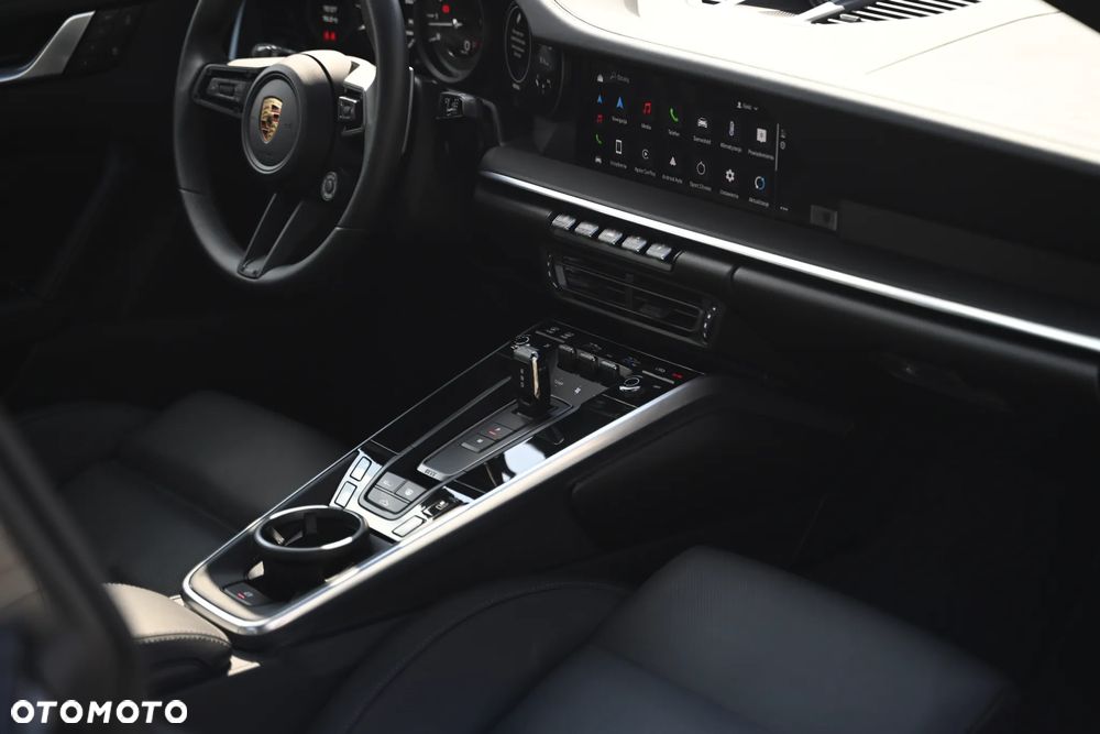 Porsche 911 Carrera S - 27