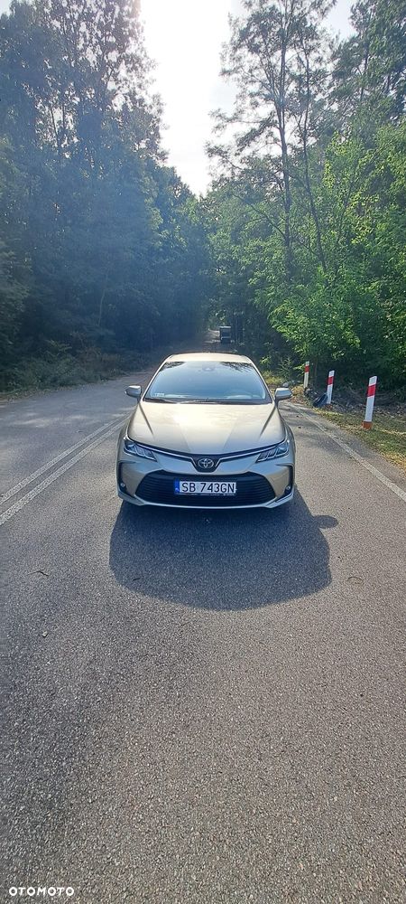Toyota Corolla 1.8 Hybrid Comfort - 1