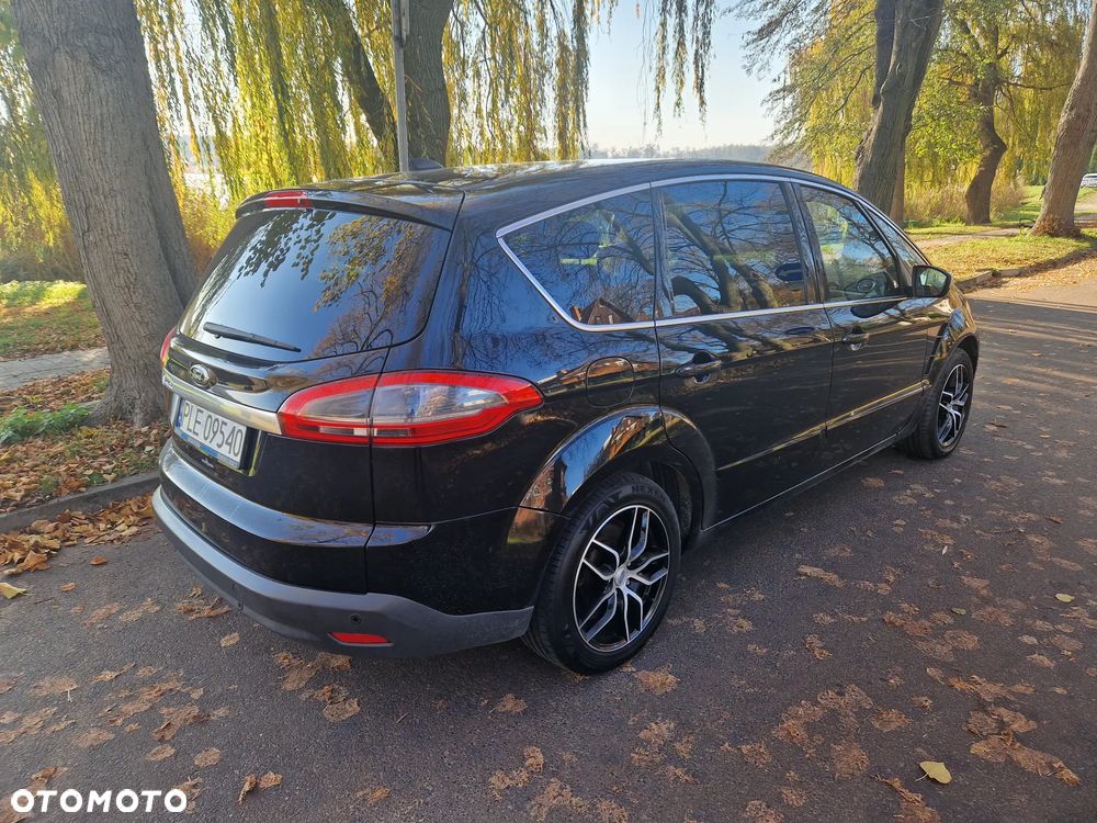Ford S-Max 2.0 TDCi DPF Titanium - 4