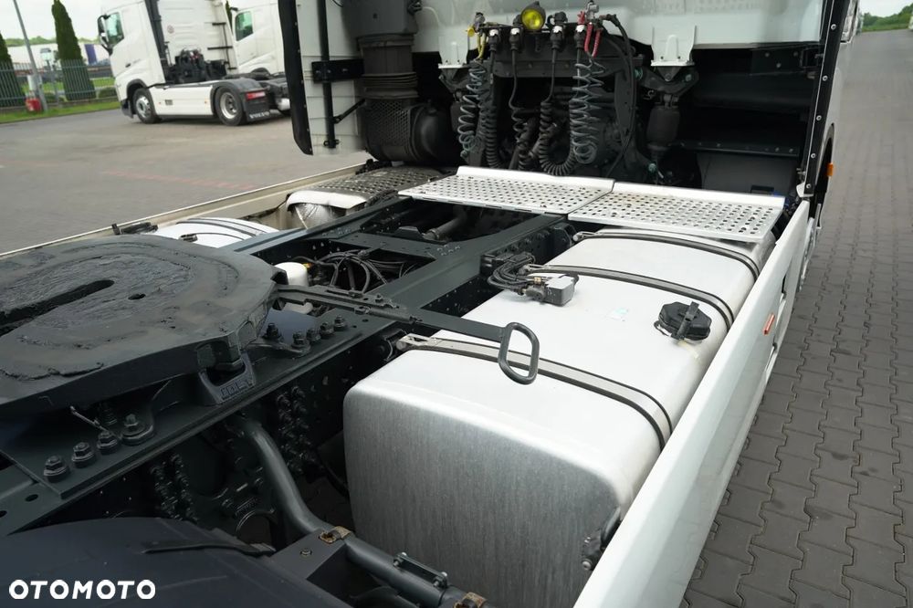 Iveco S-WAY / 490 / RETARDER / KLIMA POSTOJOWA / 2023 R - 17