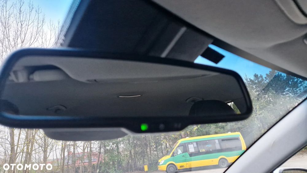 Kia Niro 1.6 GDI PHEV 2WD Vision - 25