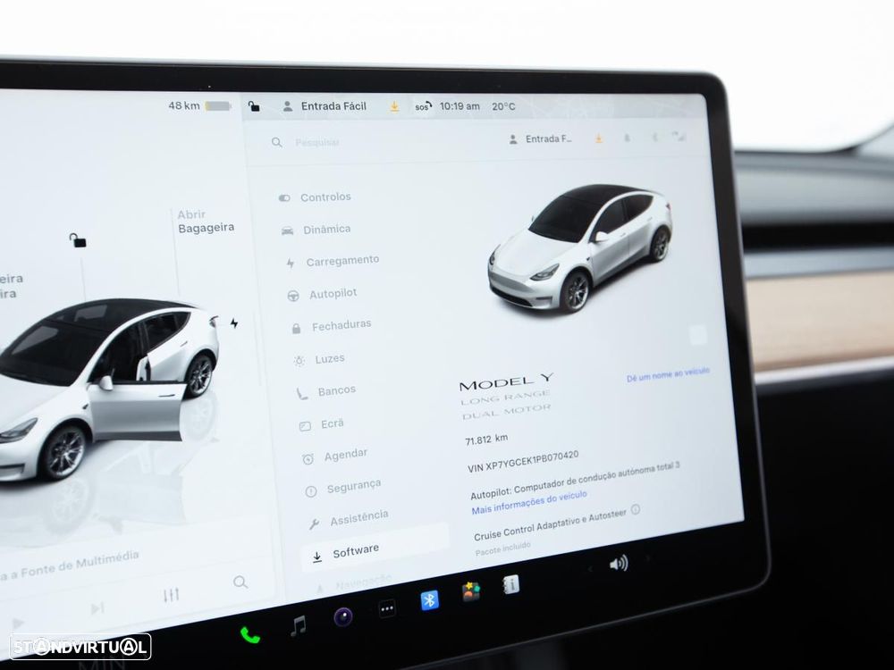 Tesla Model Y Long Range Dual Motor AWD - 22