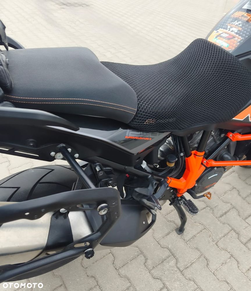 KTM Adventure - 6