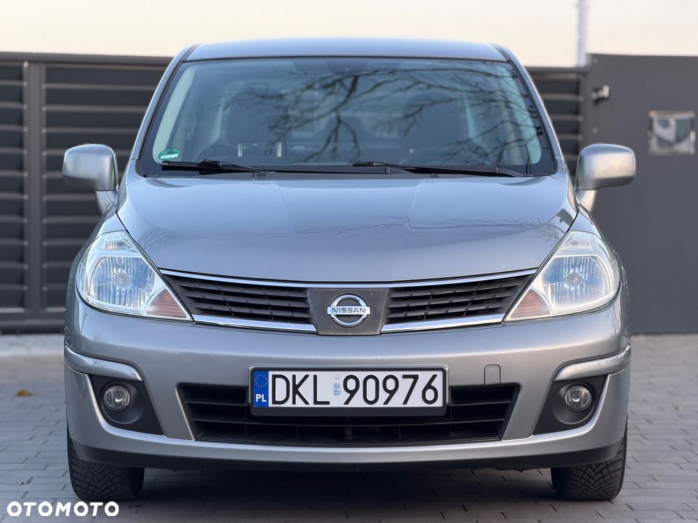 Nissan Tiida 1.8 Tekna - 2