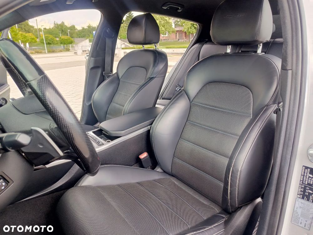 Kia Stinger 2.0 T-GDI GT Line - 17