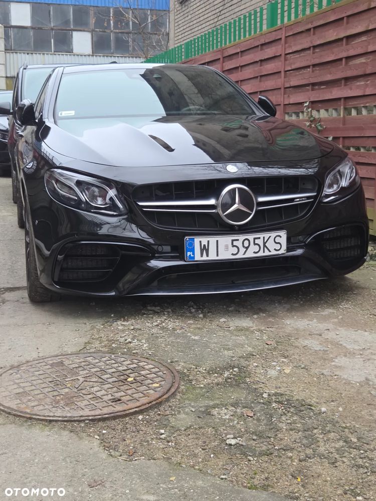 Mercedes-Benz Klasa E - 1