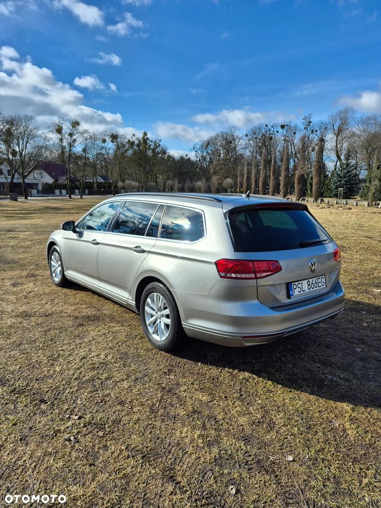 Volkswagen Passat 2.0 TDI BMT Comfortline DSG - 5