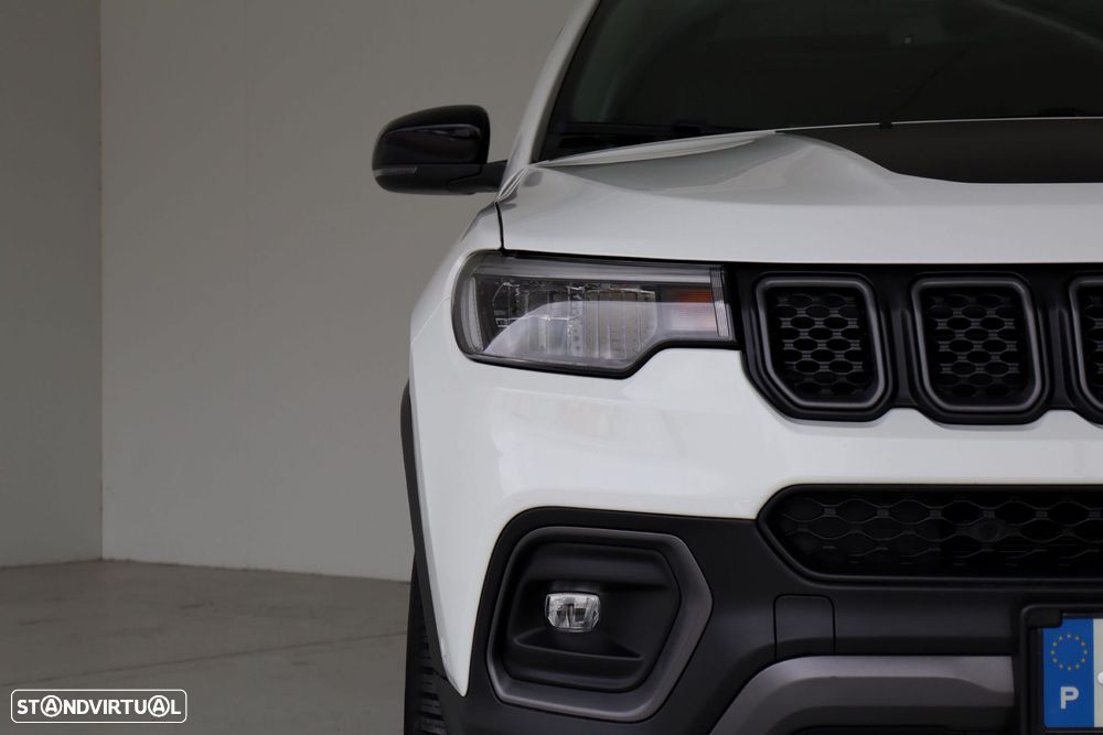 Jeep Compass 1.3 TG Trailhawk - 47