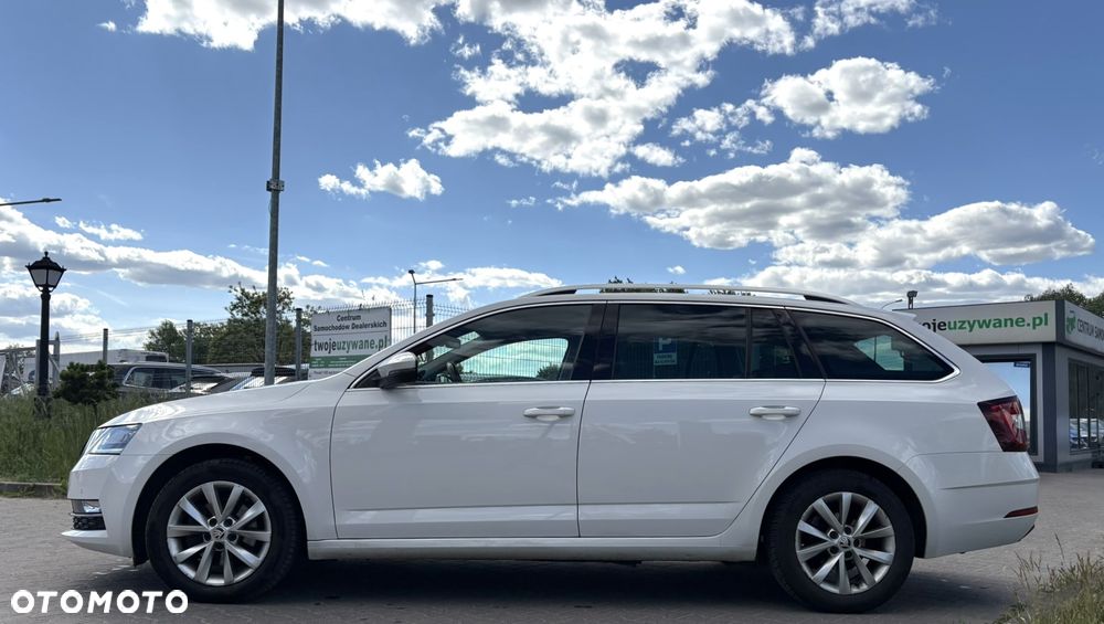 Skoda Octavia 2.0 TDI DSG Style - 4