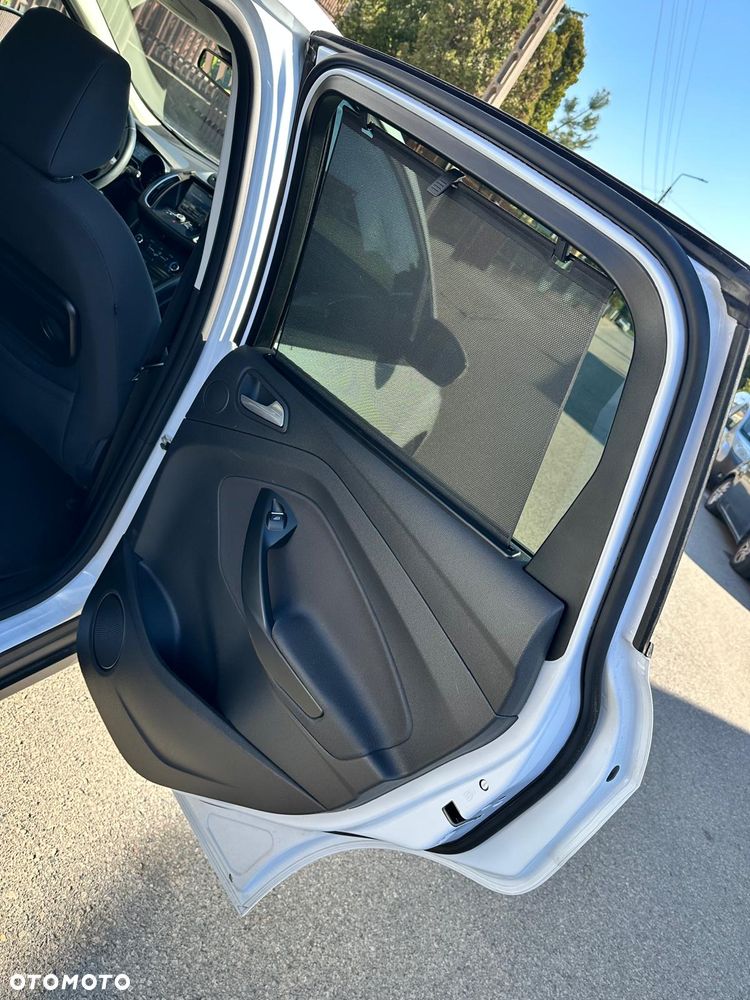 Ford C-MAX 2.0 TDCi SYNC Edition - 23