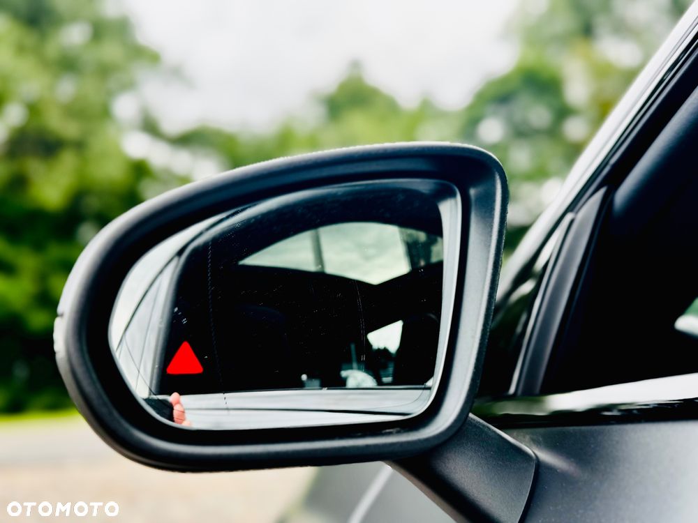 Mercedes-Benz CLA 200 d AMG Line 8G-DCT - 24