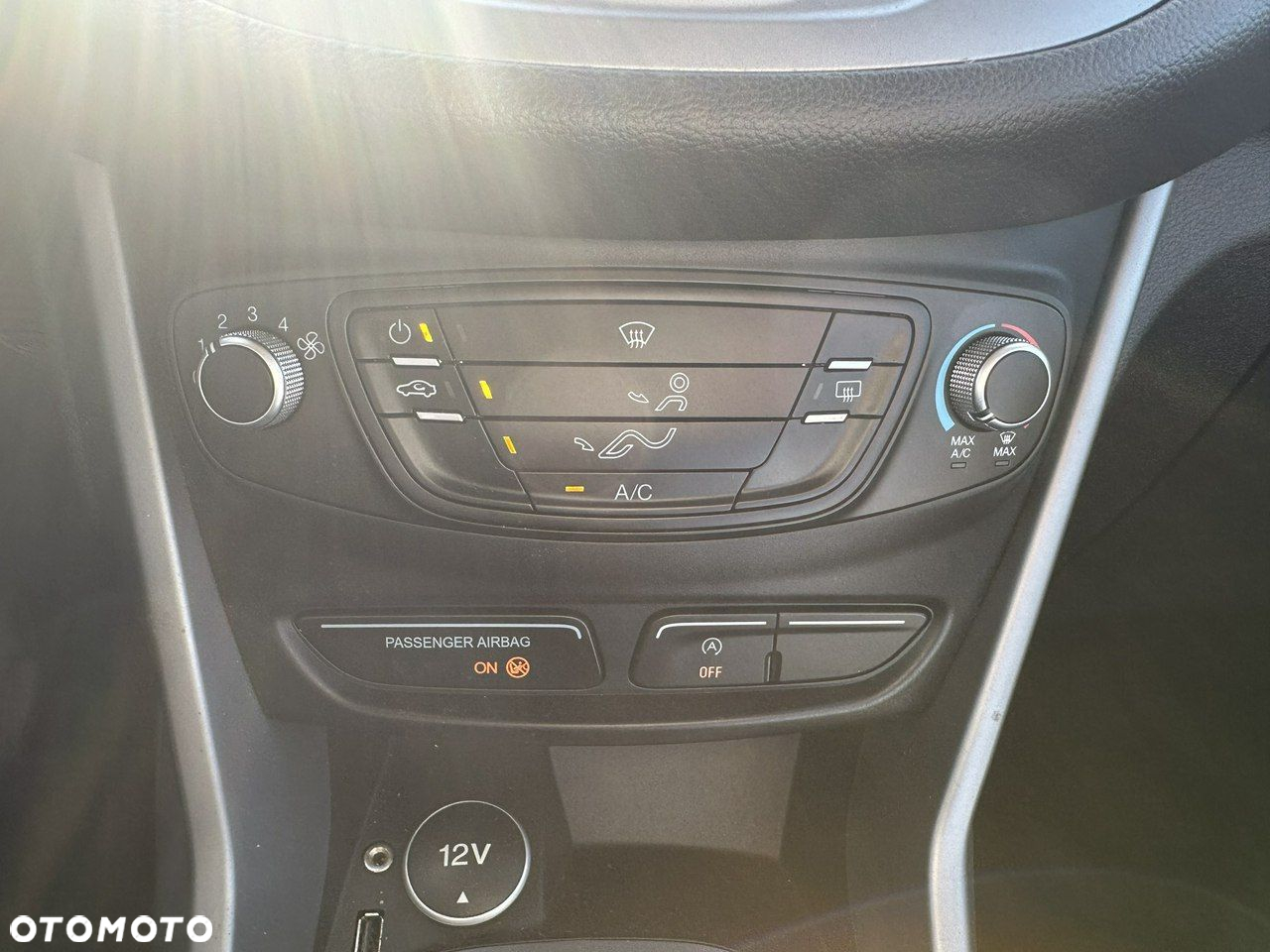 Ford B-MAX - 15