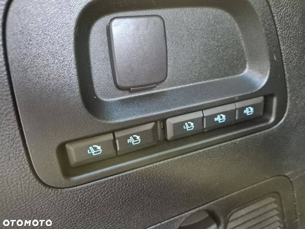 Ford S-Max 2.0 EcoBlue TITANIUM - 38