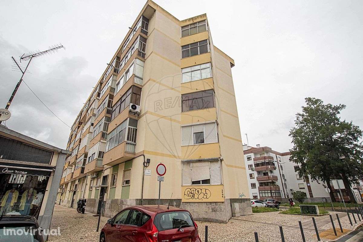 Apartamento T2 para arrendamento - Grande imagem: 2/22